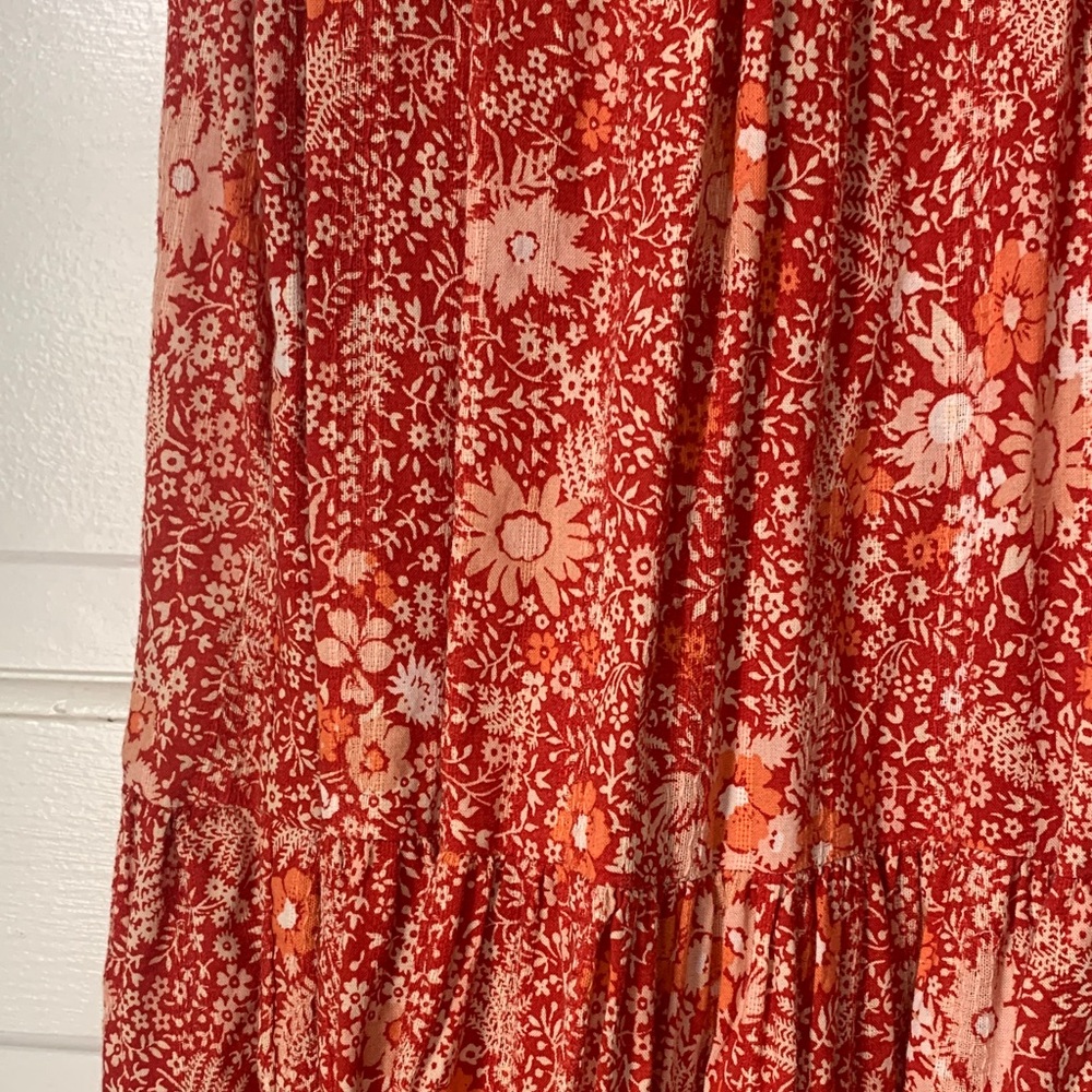 Universal Thread Red Floral Maxi Dress - Picture 9 of 10